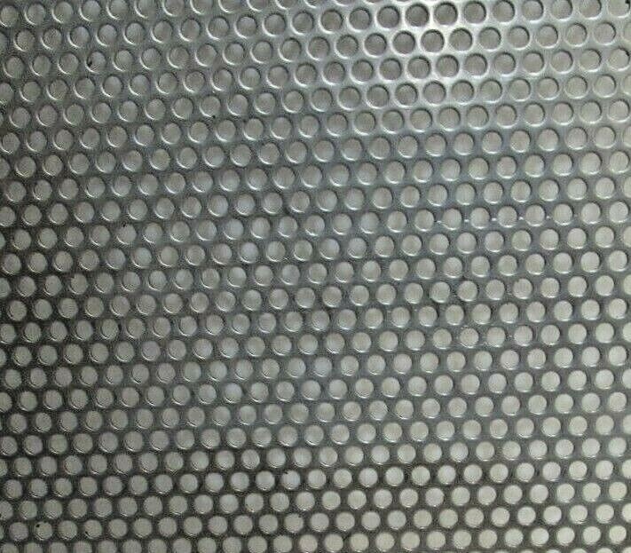 1/8″ HOLES—20 GAUGE 304 STAINLESS PERFORATED SHEET 12″ X 24″