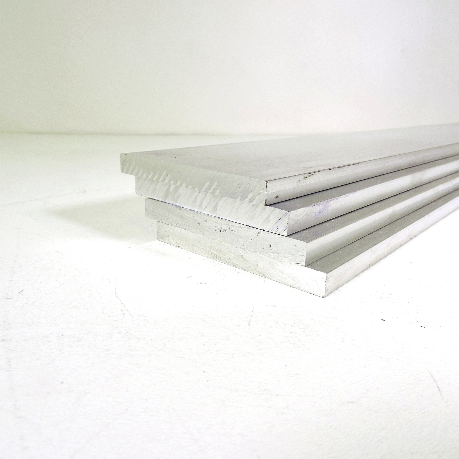 .375″ x 3.5″ Aluminum 6061 FLAT BAR 22.75″ Long new mill stock QTY 4 sku A704