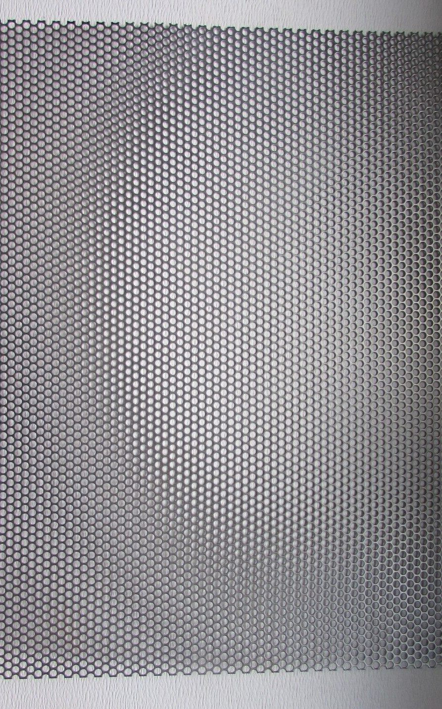 1/4″ HOLES 20 GAUGE 304 STAINLESS STEEL PERFORATED SHEET– 8″ X 12″