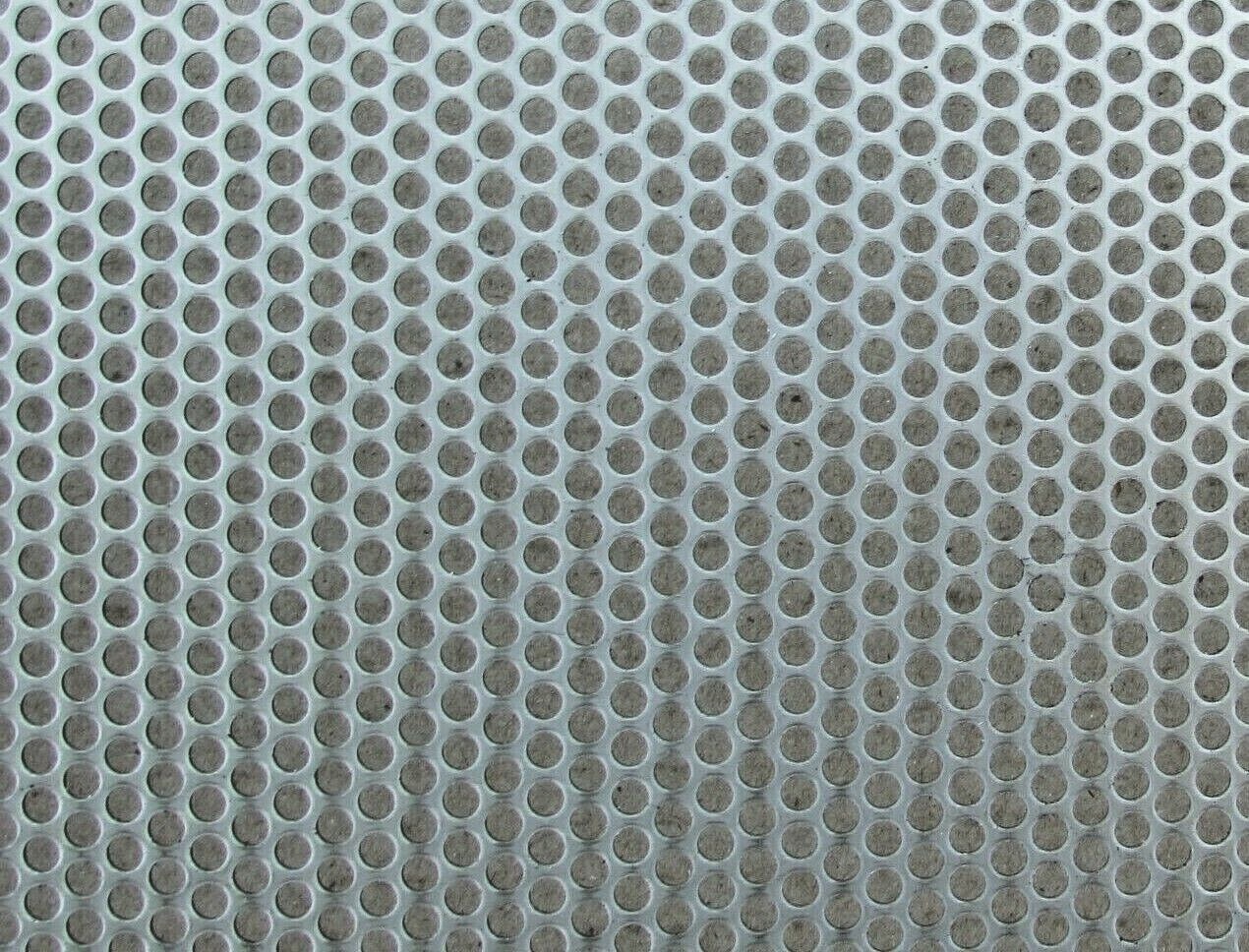 3/16″ HOLES-18 GAUGE-304 STAINLESS PERFORATED 11-1/2″ X 18″