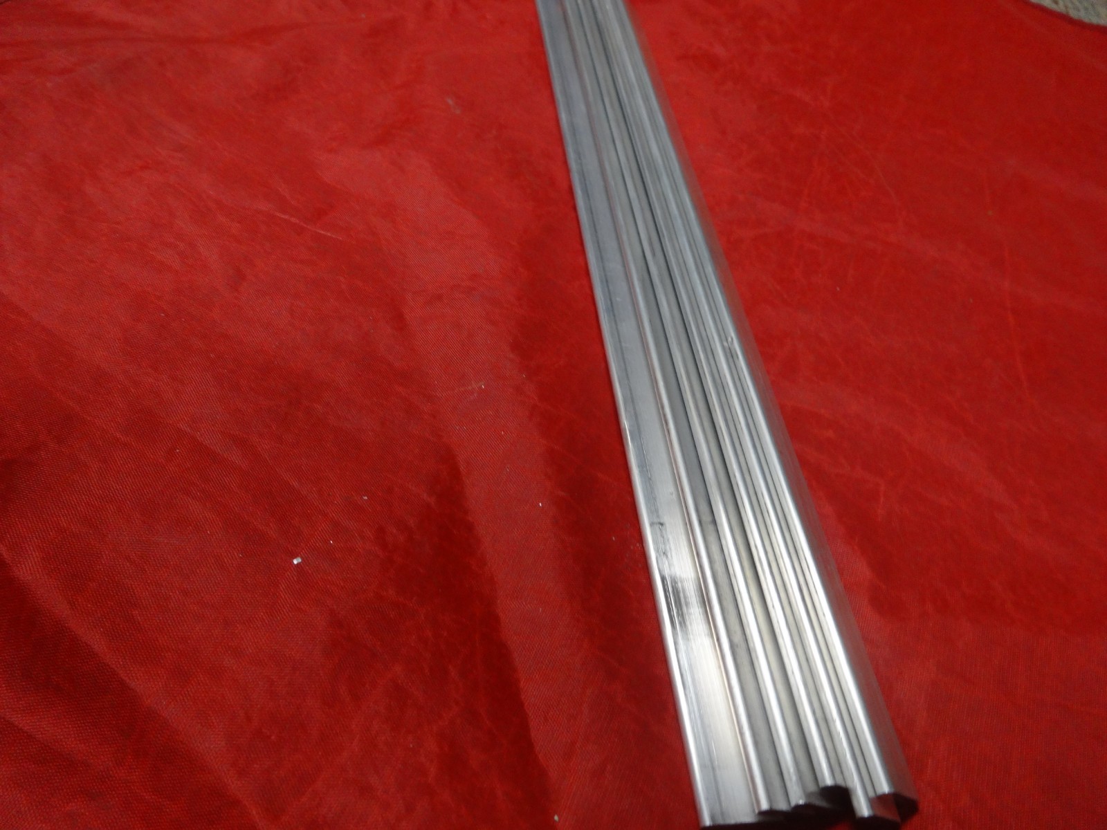 6 Pieces 1/8″ X 5/8″ ALUMINUM 6061 FLAT BAR 12″ long