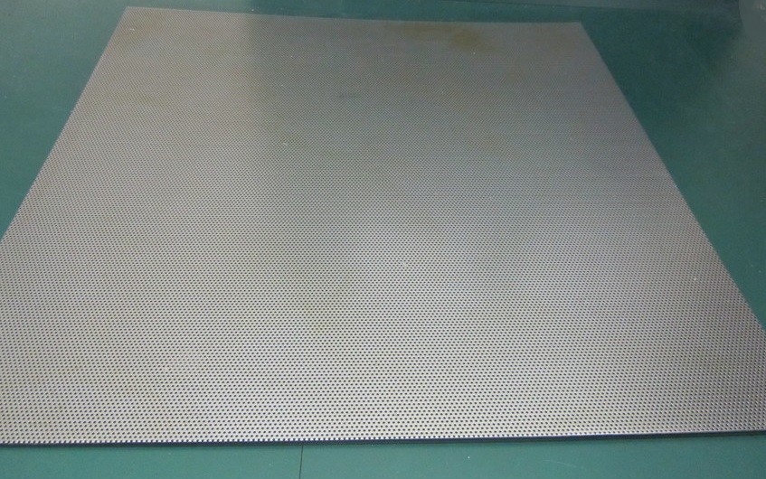 Perforated Staggered Steel Sheet .060″ Thick x 24″ x 24″, .062″ Hole Dia.