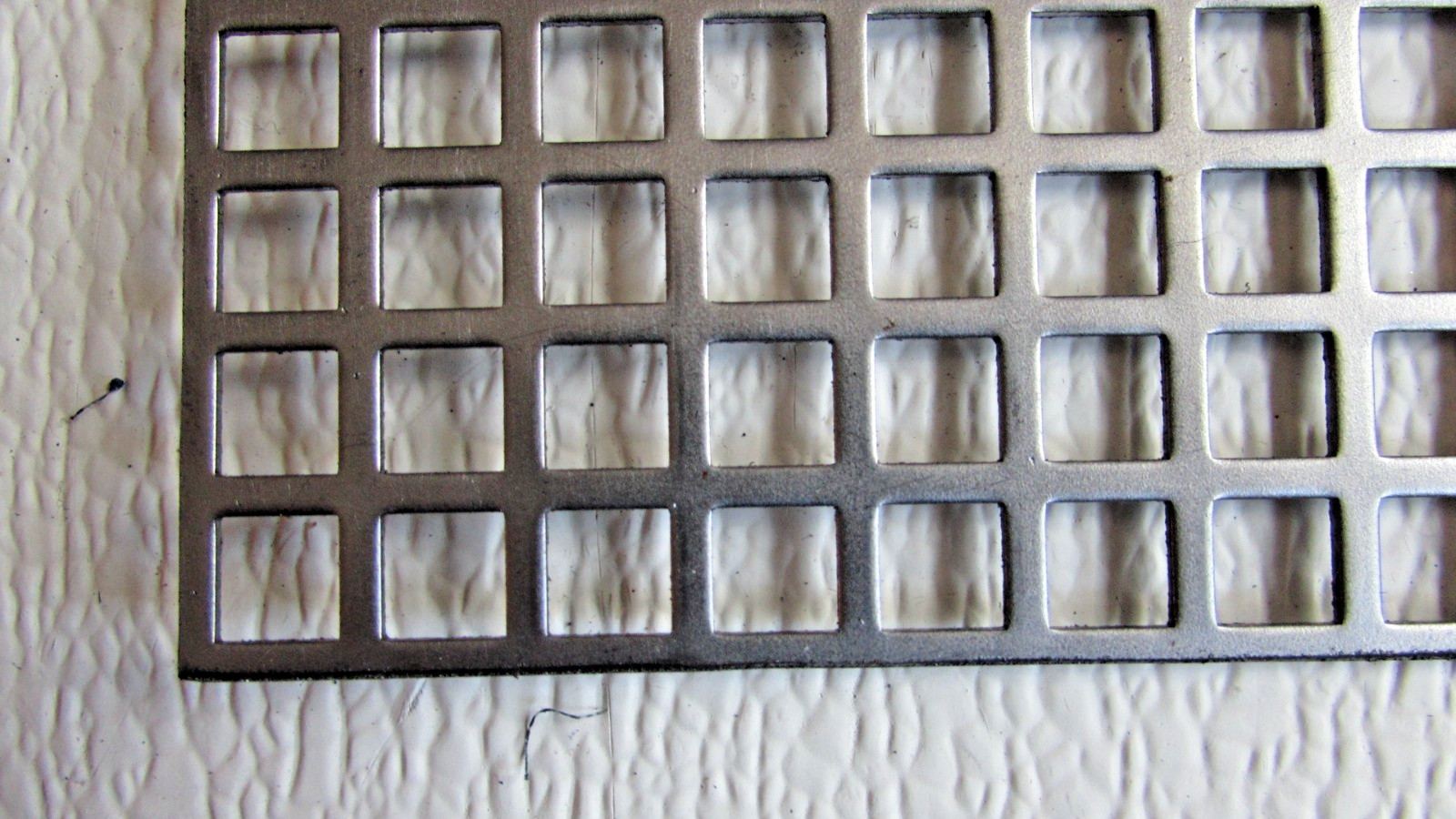 3/8 SQUARE PERFORATED METAL 16 GAUGE–PLAIN STEEL– 16-3/4″ X 18″
