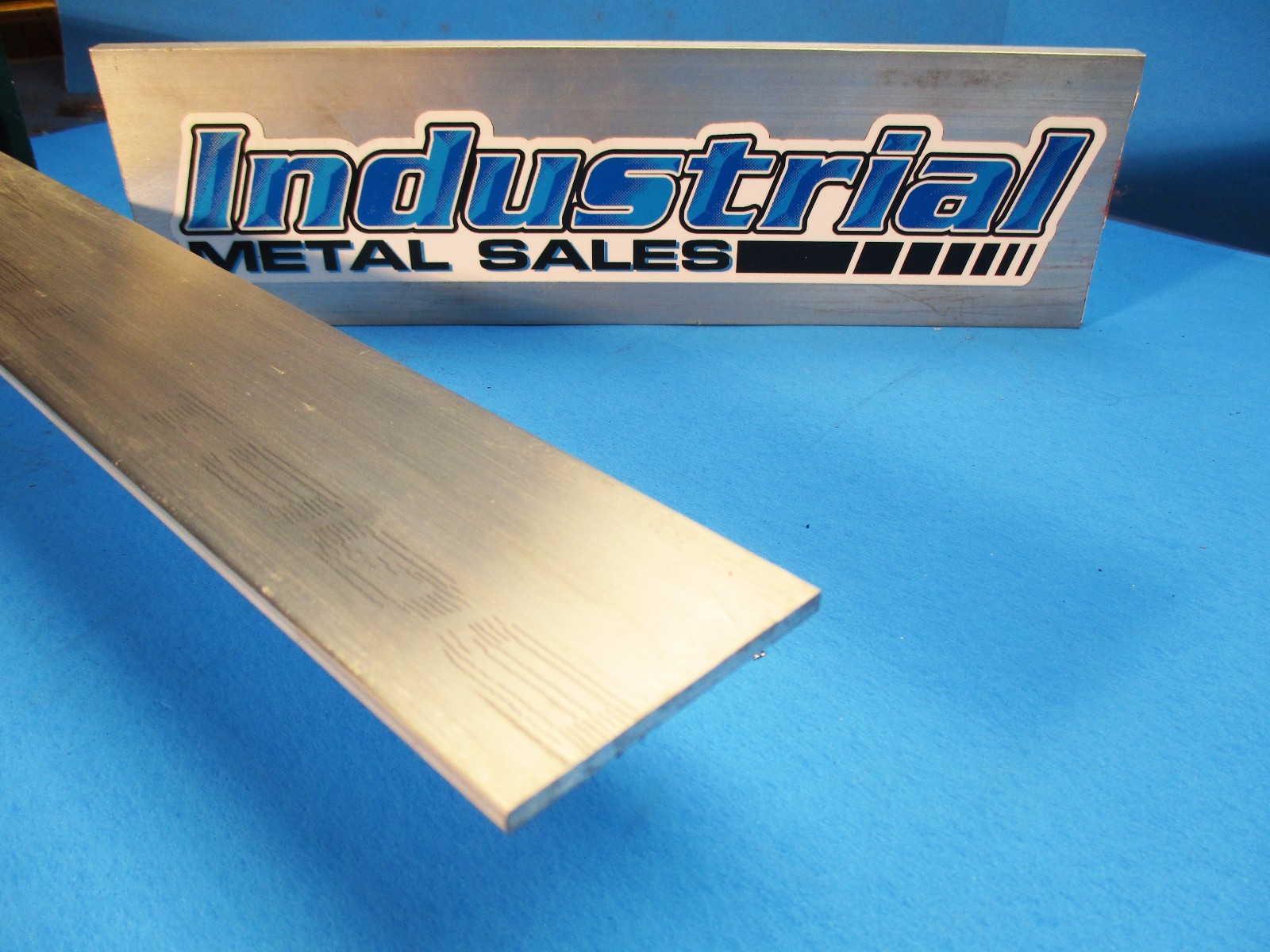 1/8″ x 2″ 6061 T6511 Aluminum Flat Bar x 12″-Long–>.125″ x 2″ 6061 MILL STOCK