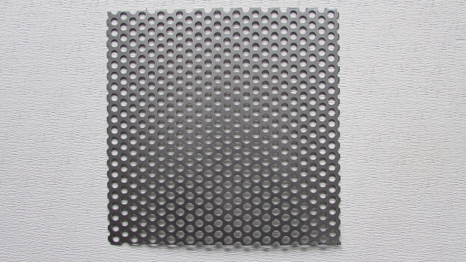 3/8″ HOLE 16 GAUGE 304 STAINLESS STEEL PERFORATED SHEET–12″ x 12″
