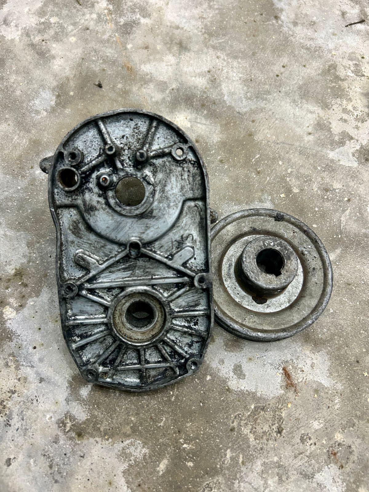 Pure Zinc Scrap Solid Pieces – Clean Unalloyed Metal for Casting Melting Reuse