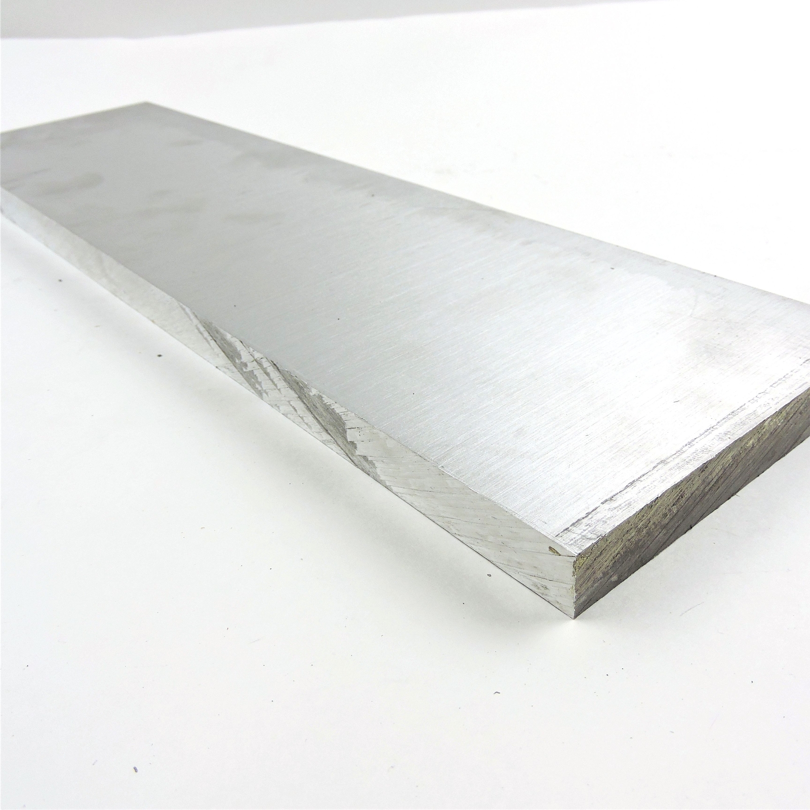 .75″ thick 3/4 Aluminum 6061 PLATE 5.5″ x 19.625″ Long sku 306796