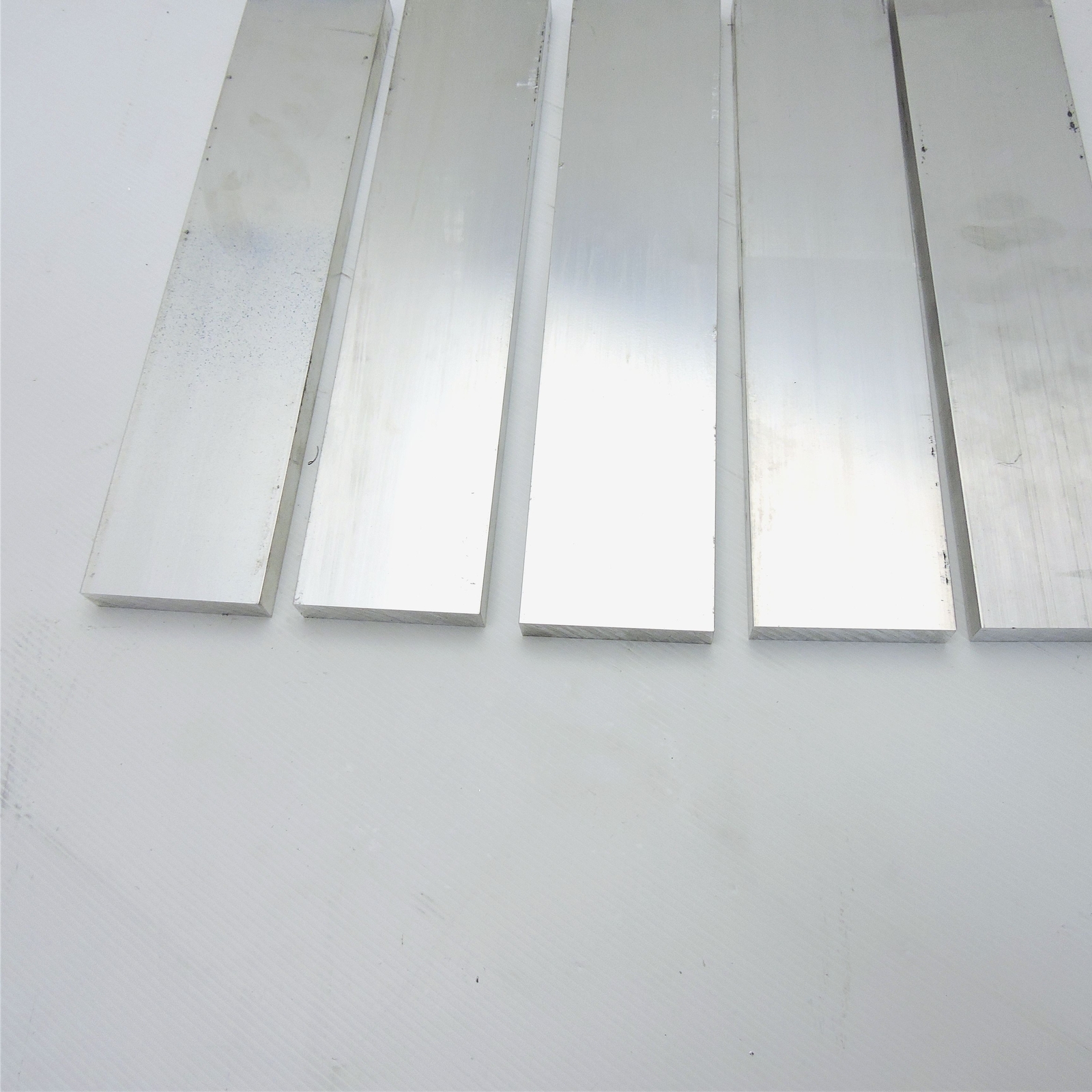 .625″ x 2.5″ Aluminum 6061 FLAT BAR 23.5″ Long new mill stock QTY 5 sku A441*
