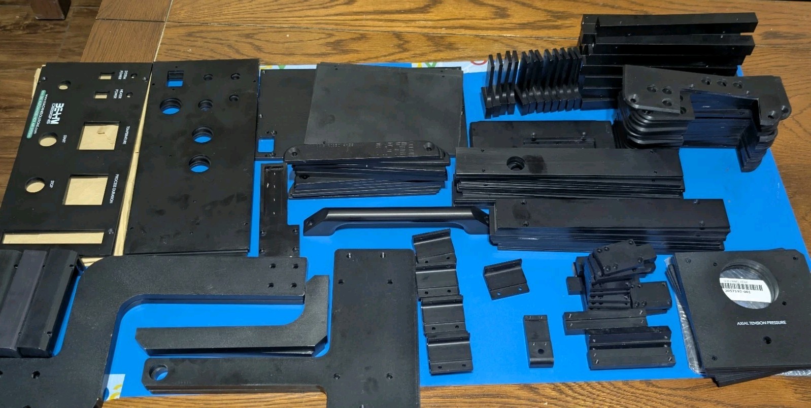 Lot Of Anodized Aluminum Panel Plate Or Bracket 44 Lbs In Flat Rate Box