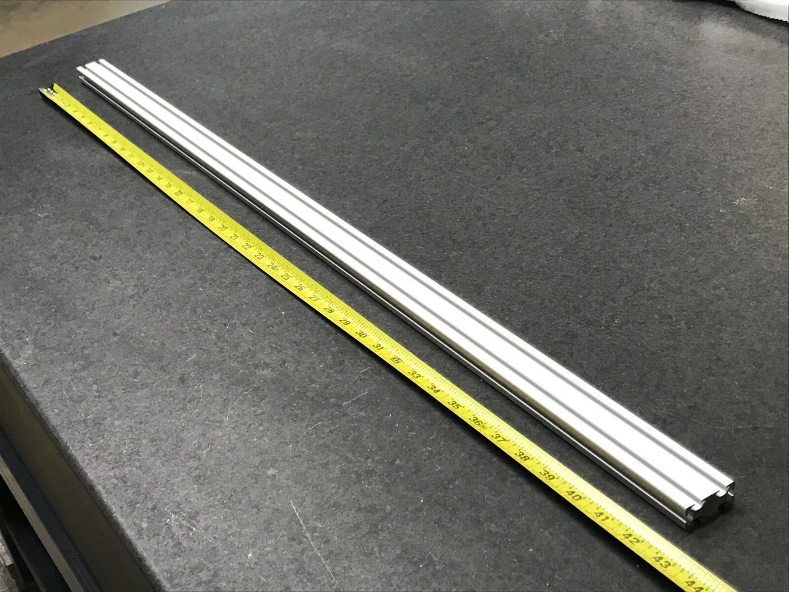2040 20mmx40mm Series 5 T-Slot Aluminum Extrusion – 1000 mm 1m CNC 3D Printer