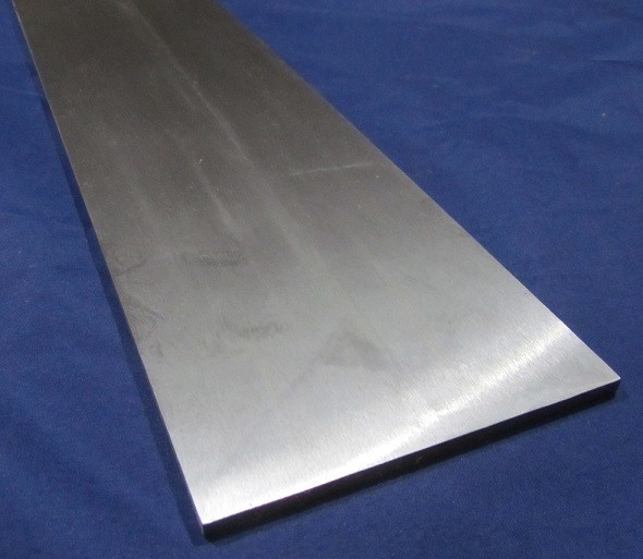 O1 Tool Steel Ground Bar 3/16″ (+/-.001″) Thick x 3″ Wide x 36″ Length