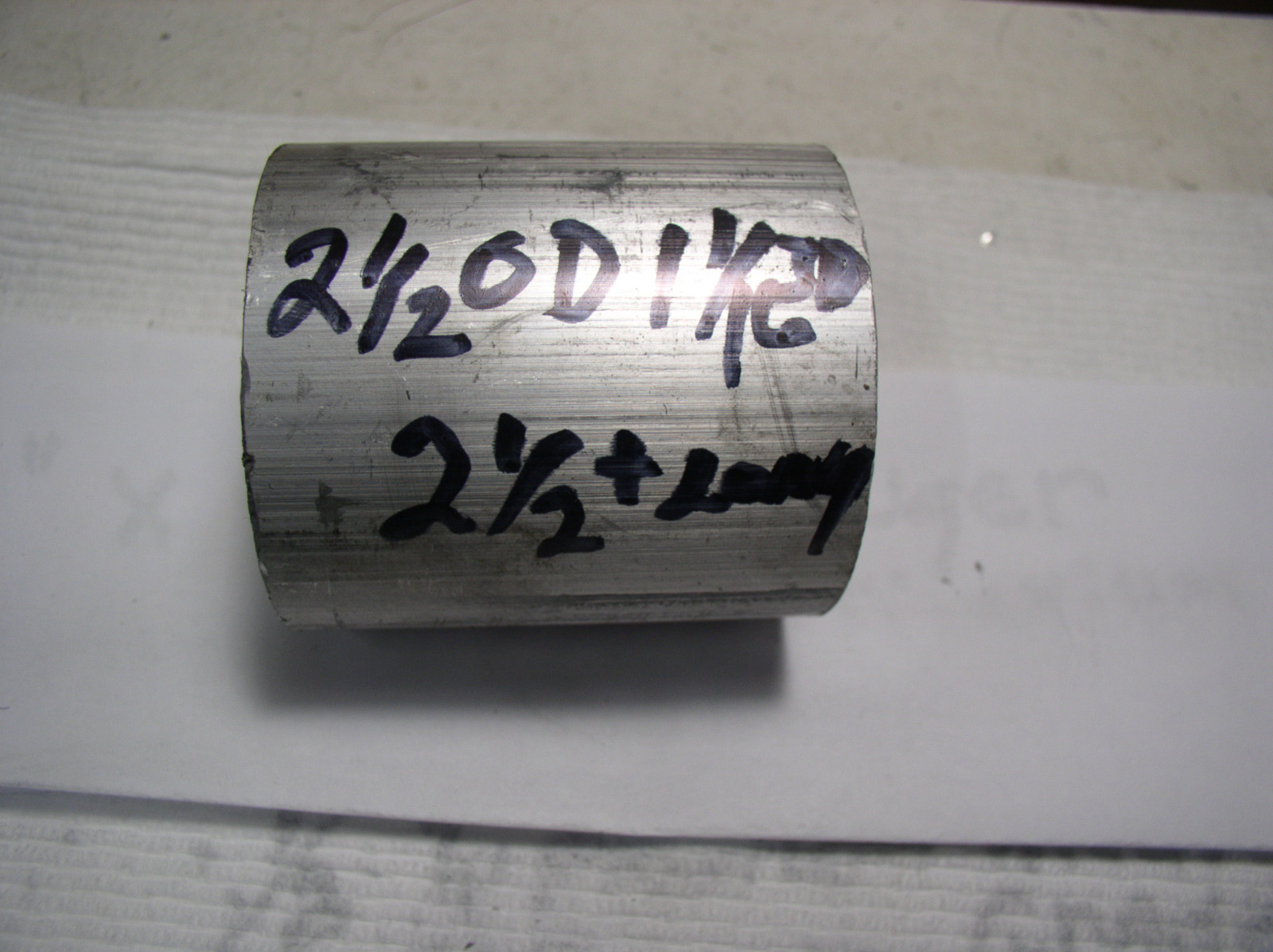 ALUMINUM TUBEING (SPACERS) 1 PCs. 2 1/2″ X 1 1/16″ ID (6061 ) 2 1/2 “+LONG