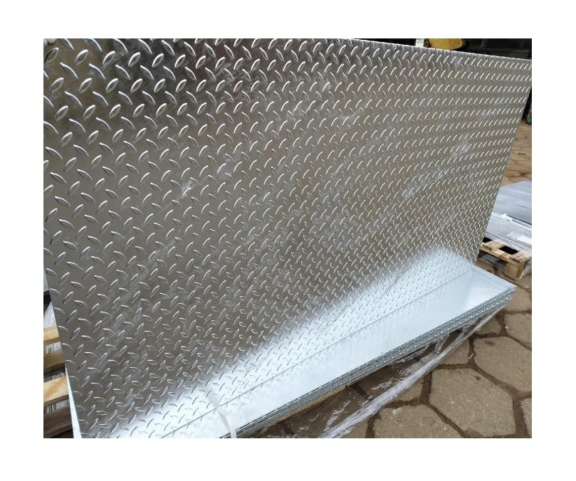 Structured Sheet Metal Chequered Plate | Rohstahl S235JR (250x1000x5mm)