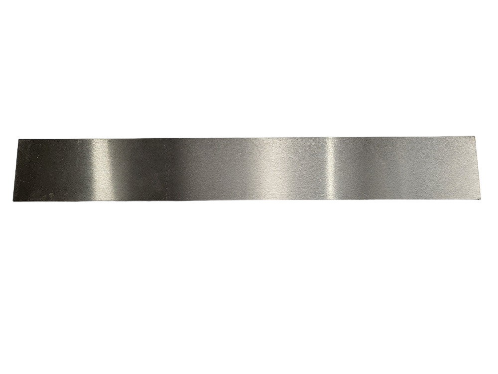 O1 Tool Steel 1/4″ x 2.5″, 18″ long bar, Knife Making Stock, Billet