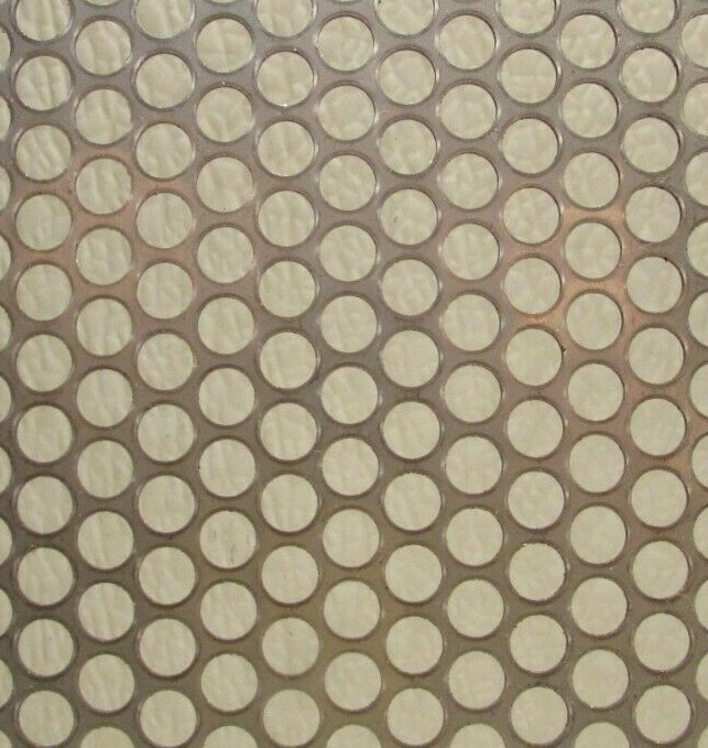 1/4″ HOLES 20 GAUGE 304 STAINLESS STEEL PERFORATED SHEET–14″ X 22″