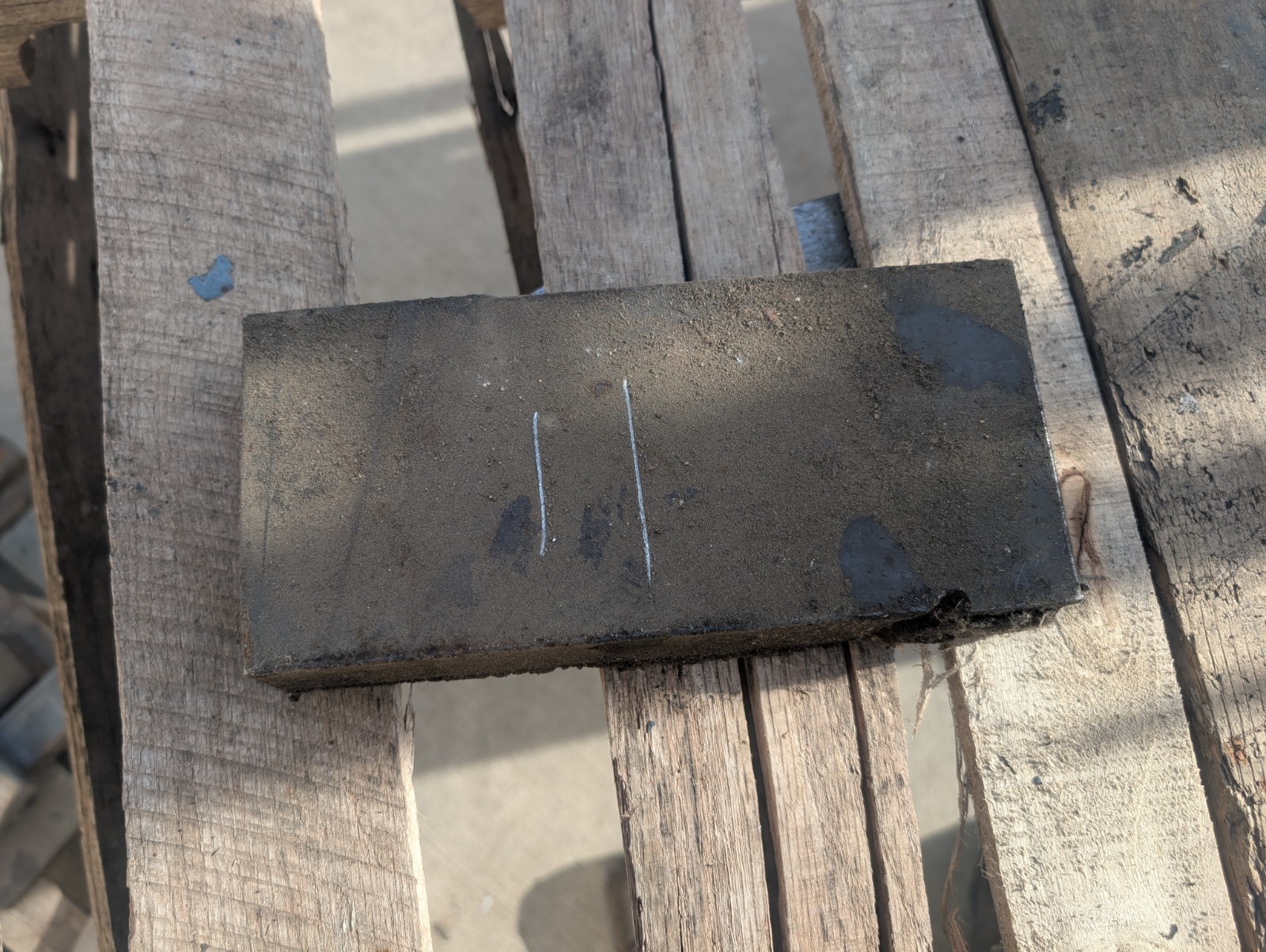 Item #11 9 1/2″x4″x1 1/2″ A36 plate 18 lbs.