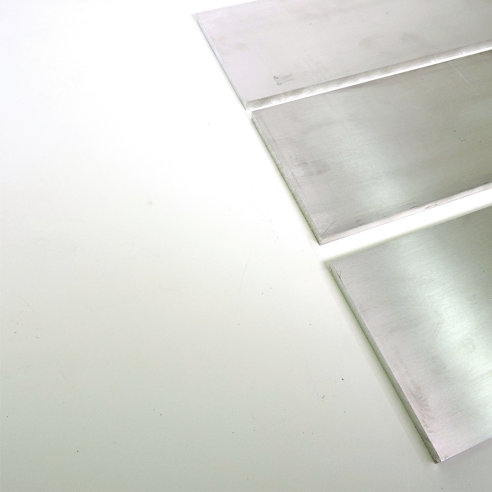 .375″ thick 3/8 Aluminum 6061 PLATE 6.875″ x 48.5″ Long QTY 3 sku 106721
