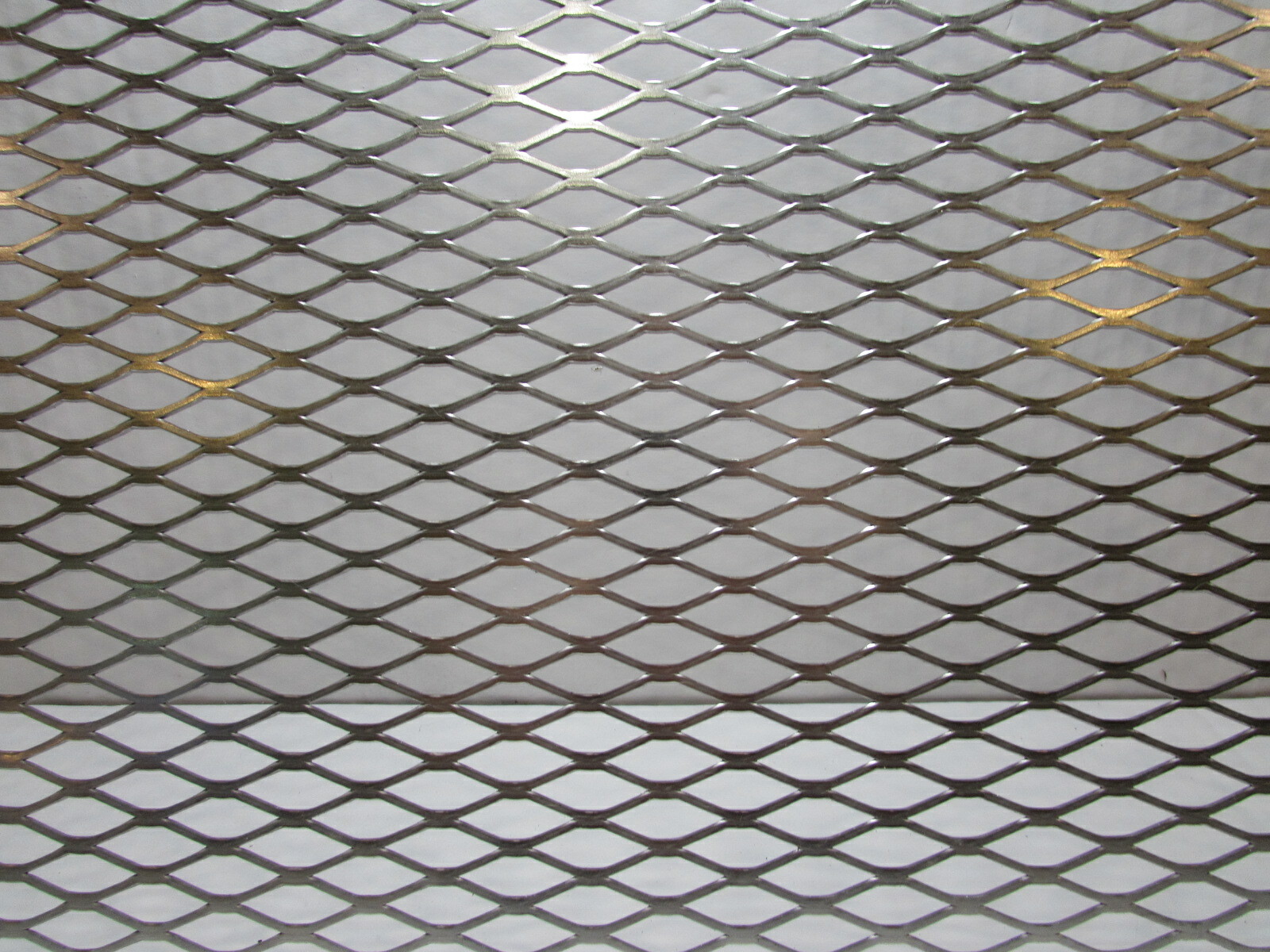 1/2-#16. 304 STAINLESS STEEL FLATTENED EXPANDED METAL 24″ X 24″