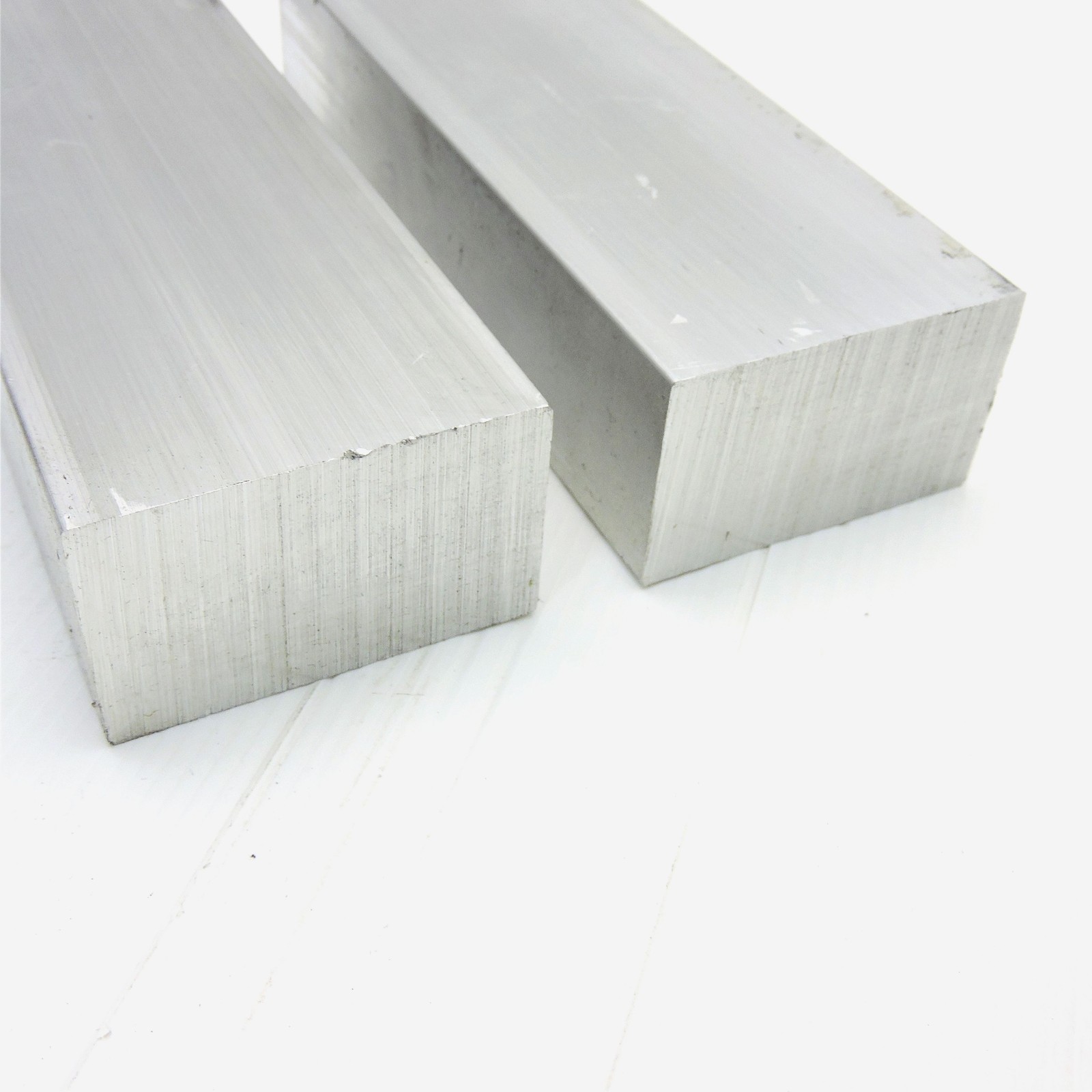1.5″ x 2.5″ Aluminum 6061 FLAT BAR 12″ Long new mill stock QTY 2 sku L110