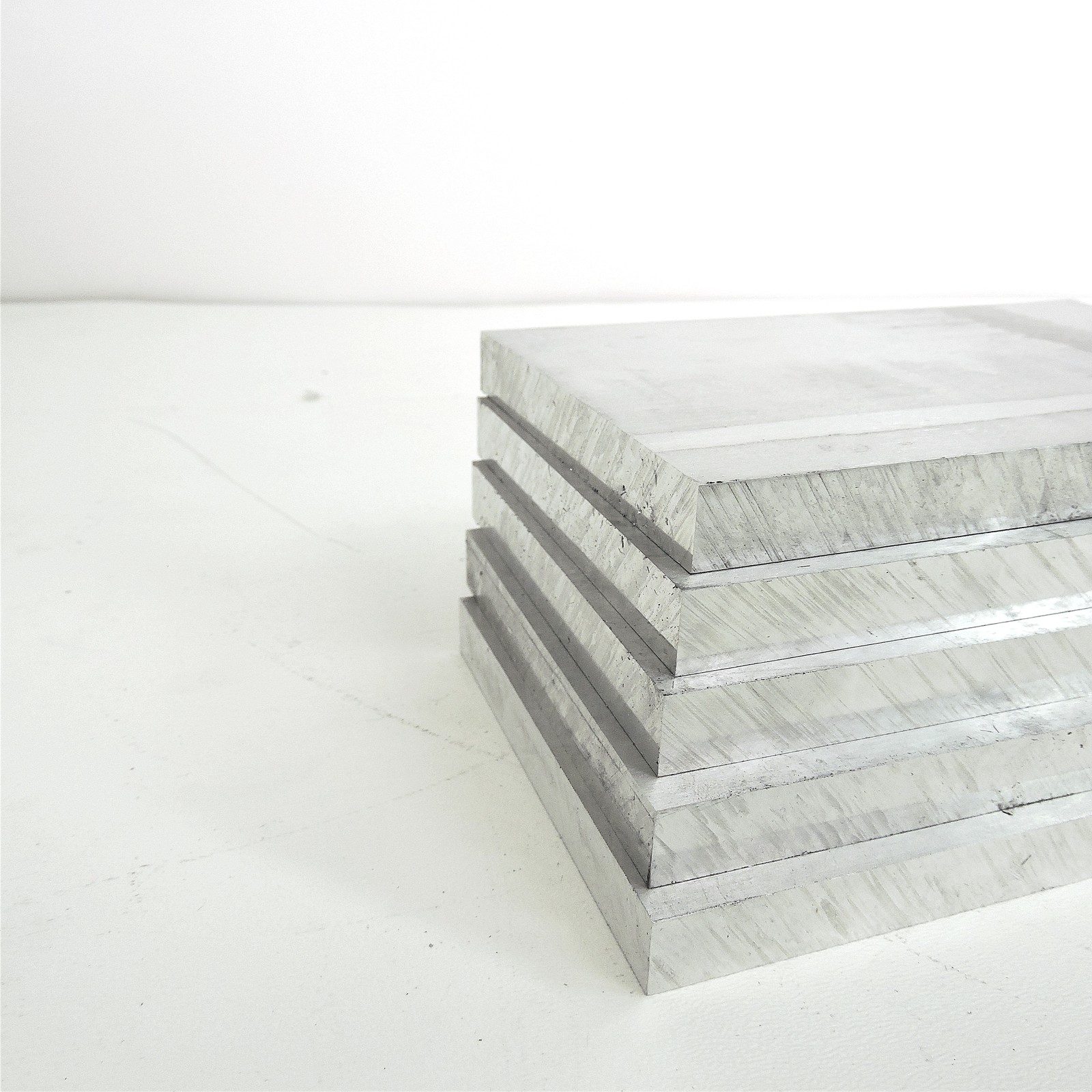 .625″ thick 5/8 Aluminum 6061 PLATE 3.5″ x 5.5″ Long QTY 5 sku 340209