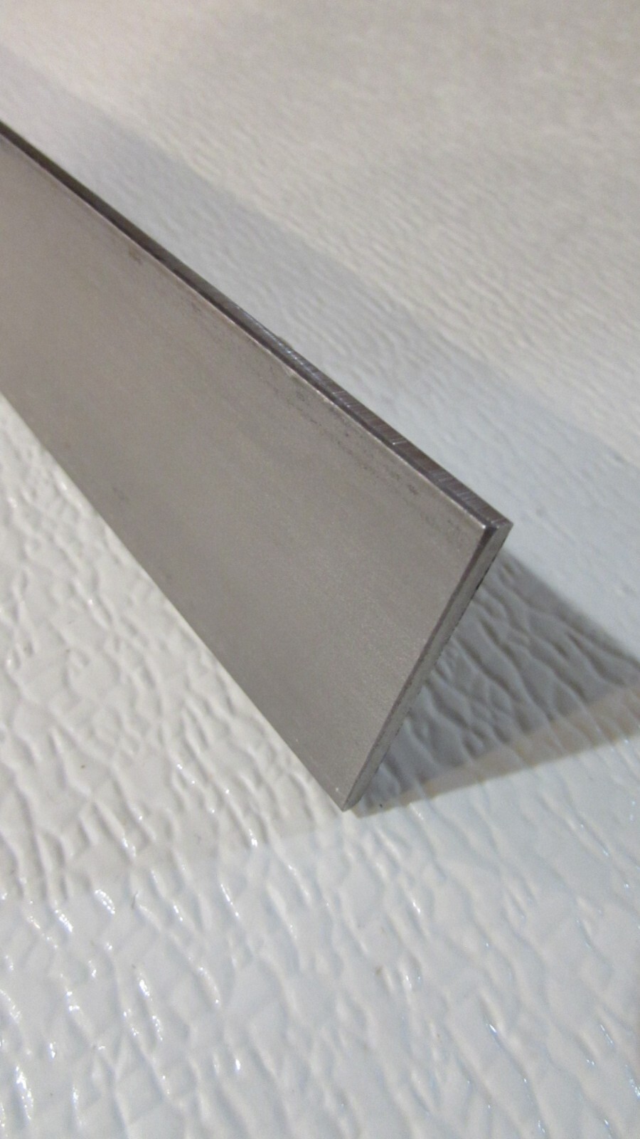 1/8″ x 1-1/2″ X 12″ 304 STAINLESS STEEL FLAT BAR