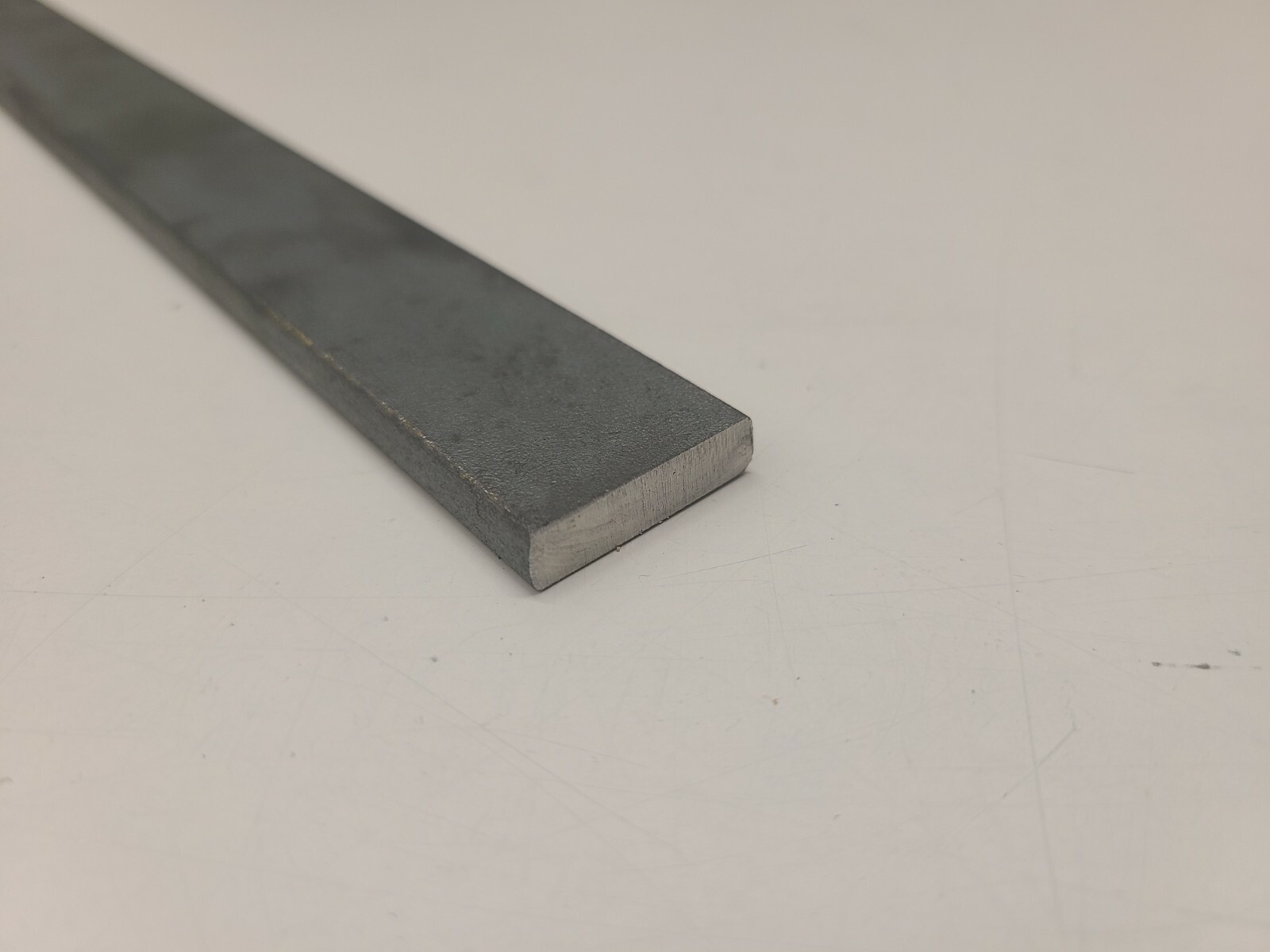 5160 Hot Rolled Alloy Spring Steel 1/4″ x 1″, 12″ long bar, Knife Making Stock