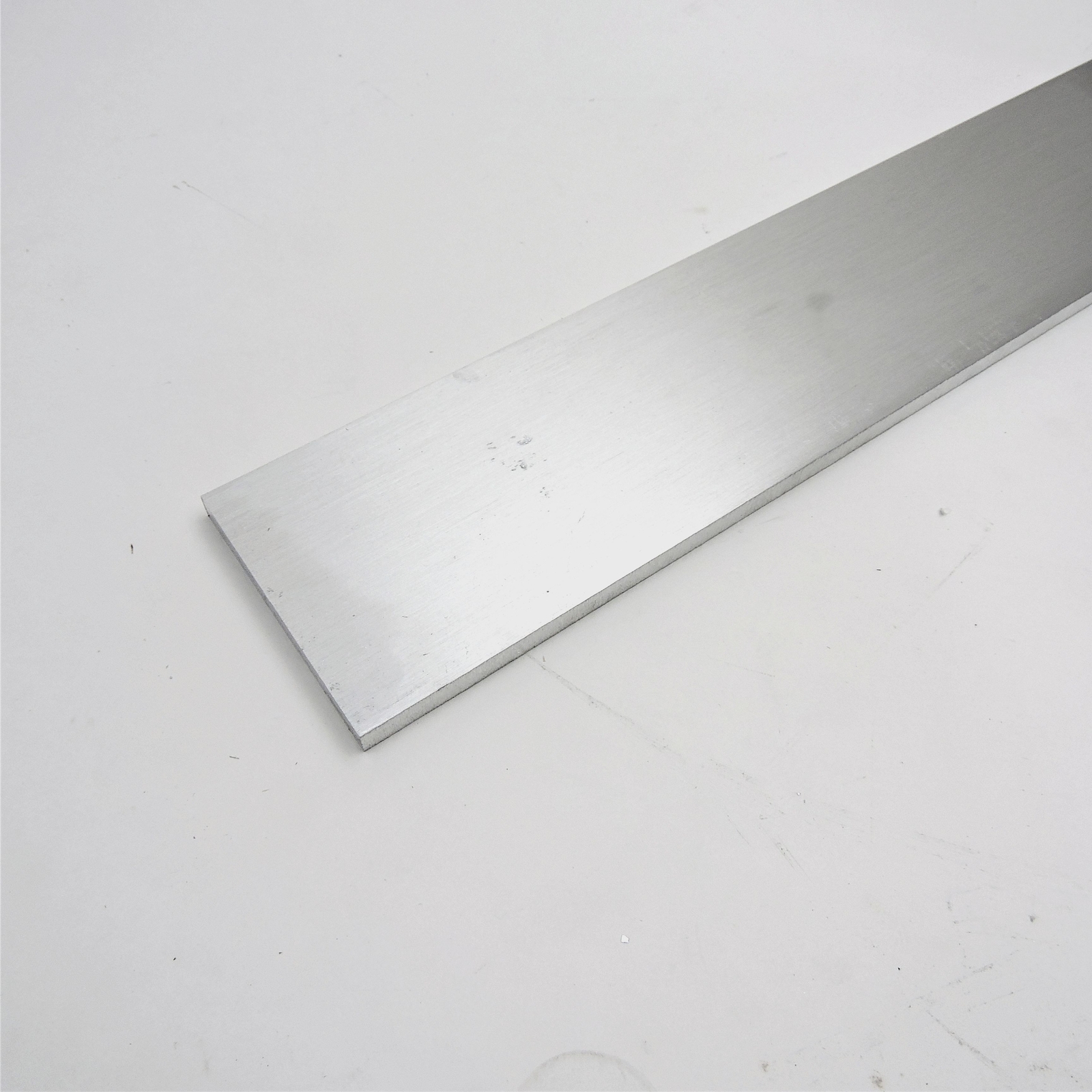 .375″ thick 3/8 Aluminum 6061 PLATE 5.125″ x 48.5″ Long sku 125793
