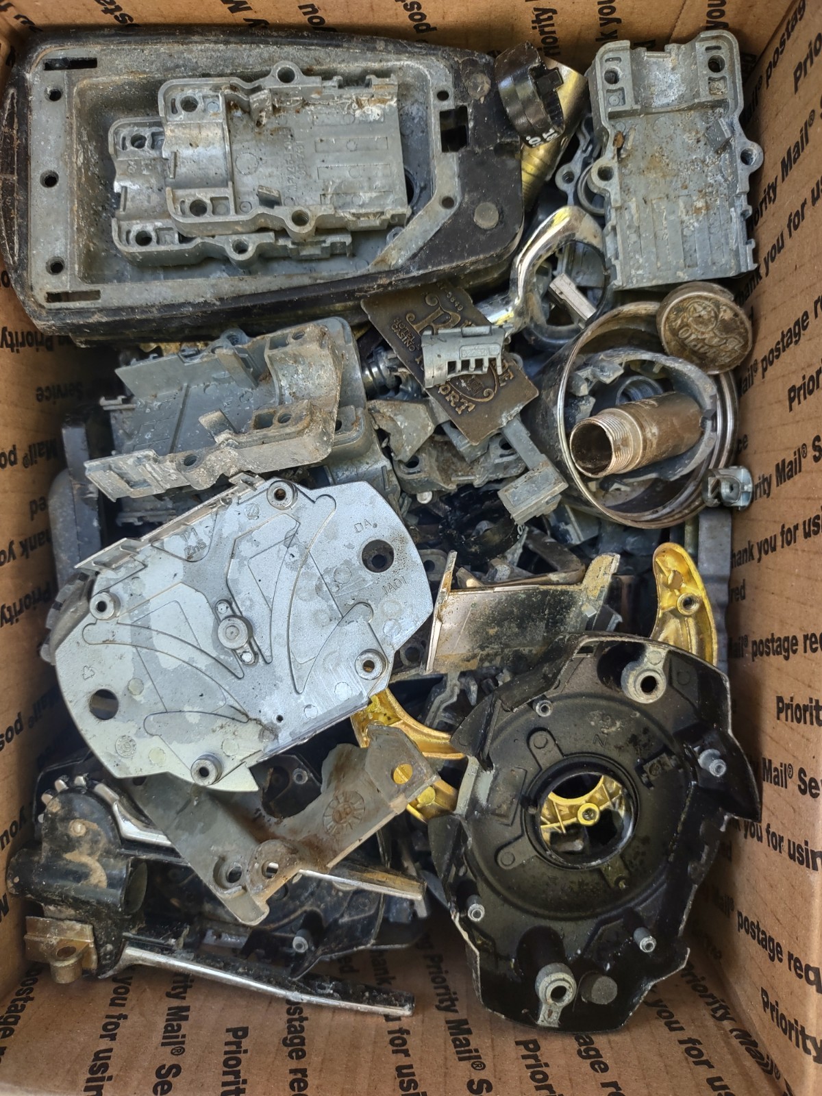 Medium Box Scrap Zinc/ Metal – For Melting and Casting-Resource Recovery Recycle