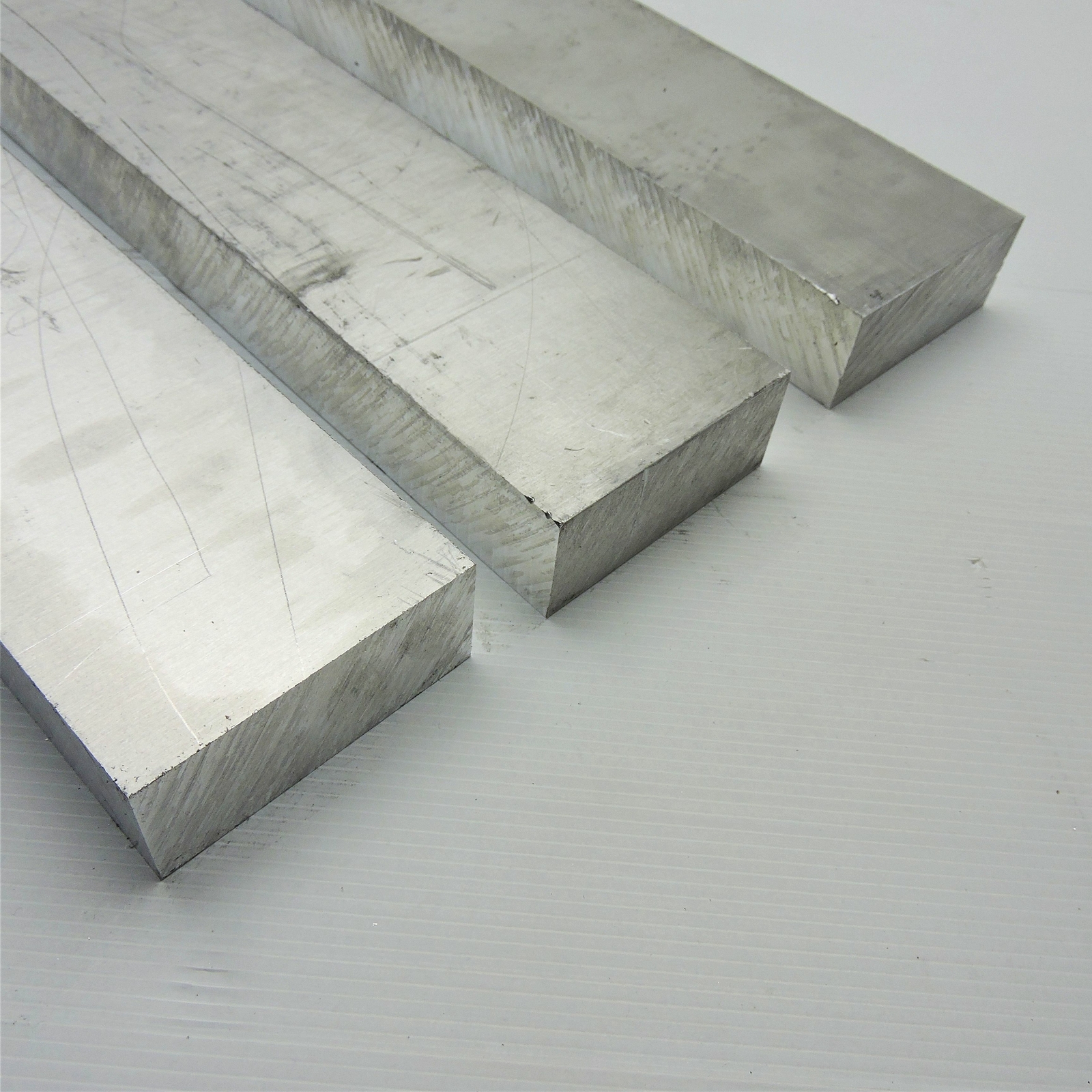 1.125″ thick 1 1/8 Aluminum 6061 PLATE 2.4″ x 19.754″ Long QTY 3 sku 241219*