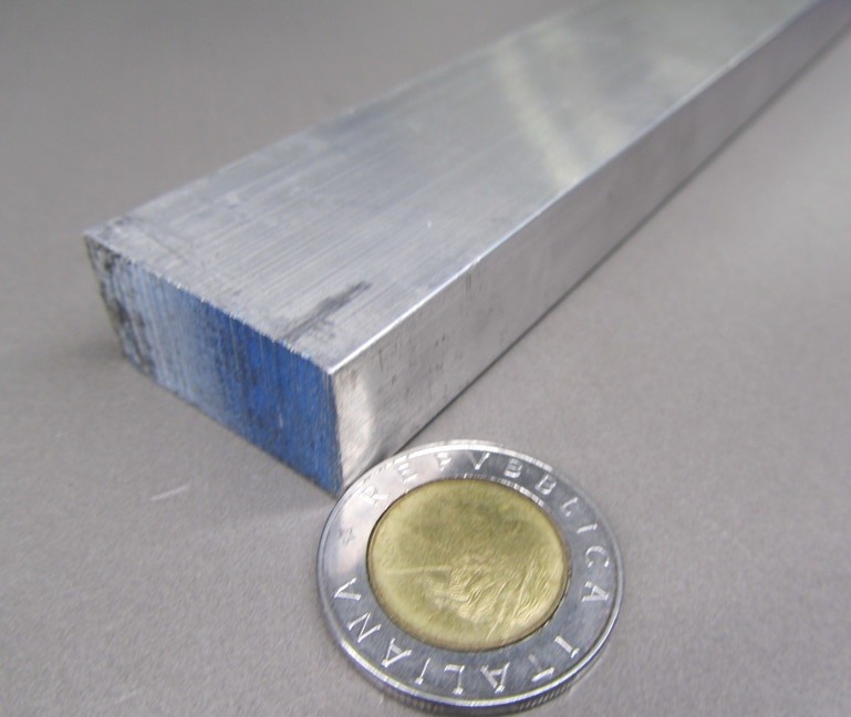 2024 T351 Aluminum Bar, 5/8″ (.625″) Thick x 1 1/4″ Wide x 12″ Length