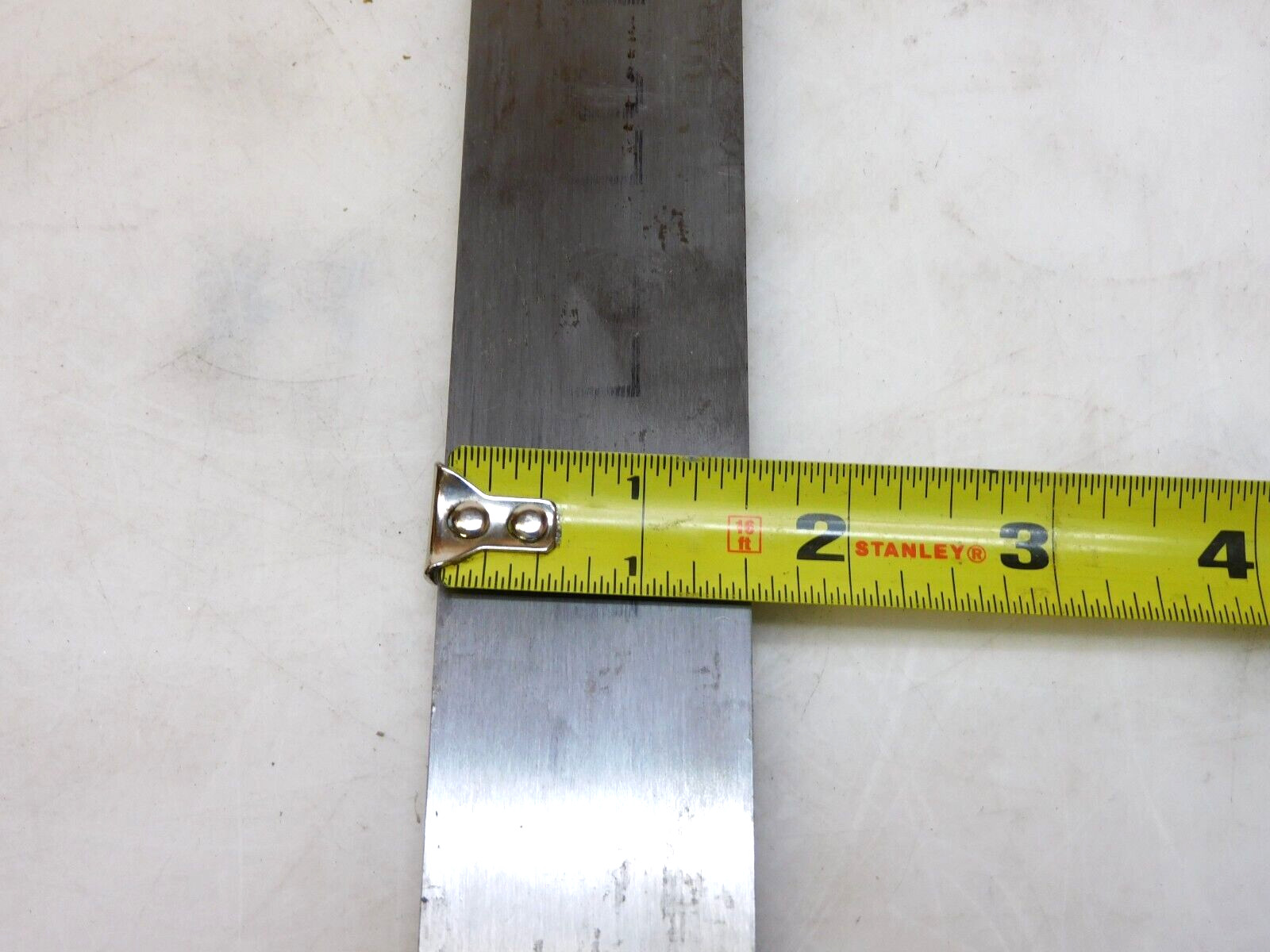 USA LOW CARBON FLAT STOCK 58392 3/8″ X 1-1/2″ X 18-1/2″