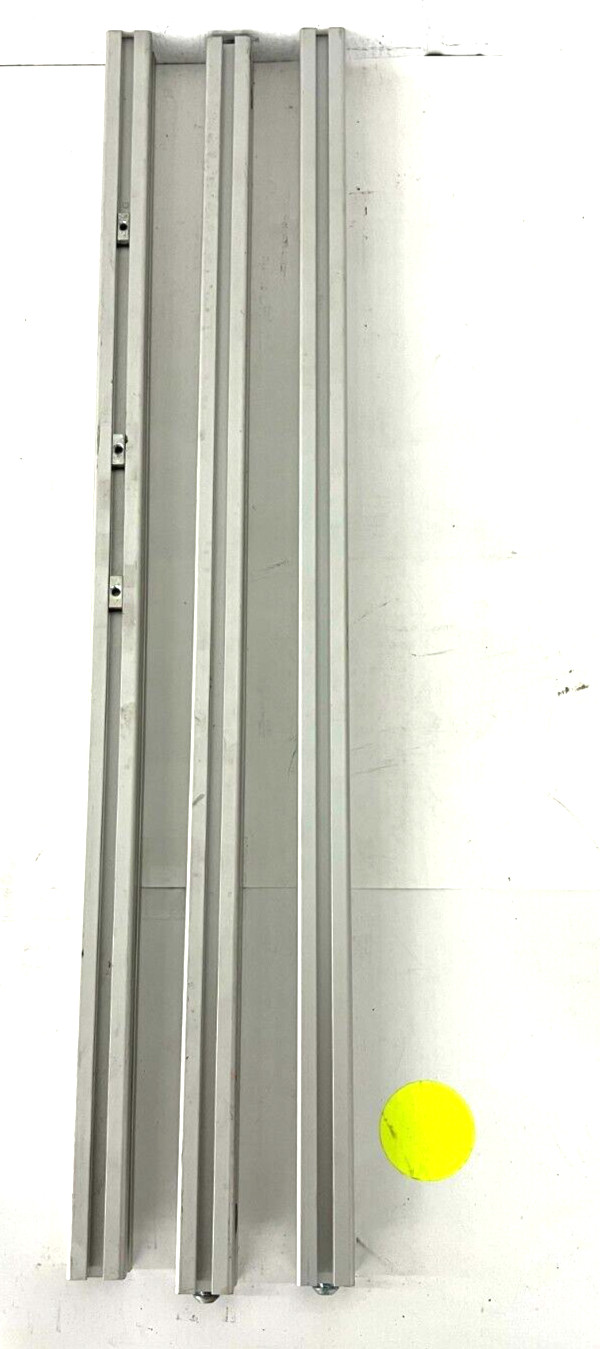 80/20 T-SLOT ALUMINUM EXTRUSION LENGTH 30″ WIDTH 1-1/8″ SLIVER LOT OF 3